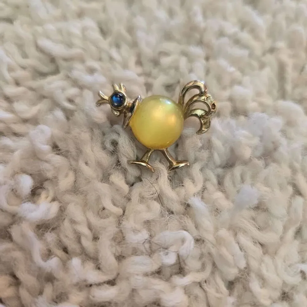 Vintage Walking Bird Pin Gold Yellow Stone Body Blue Rhinestone Brooch